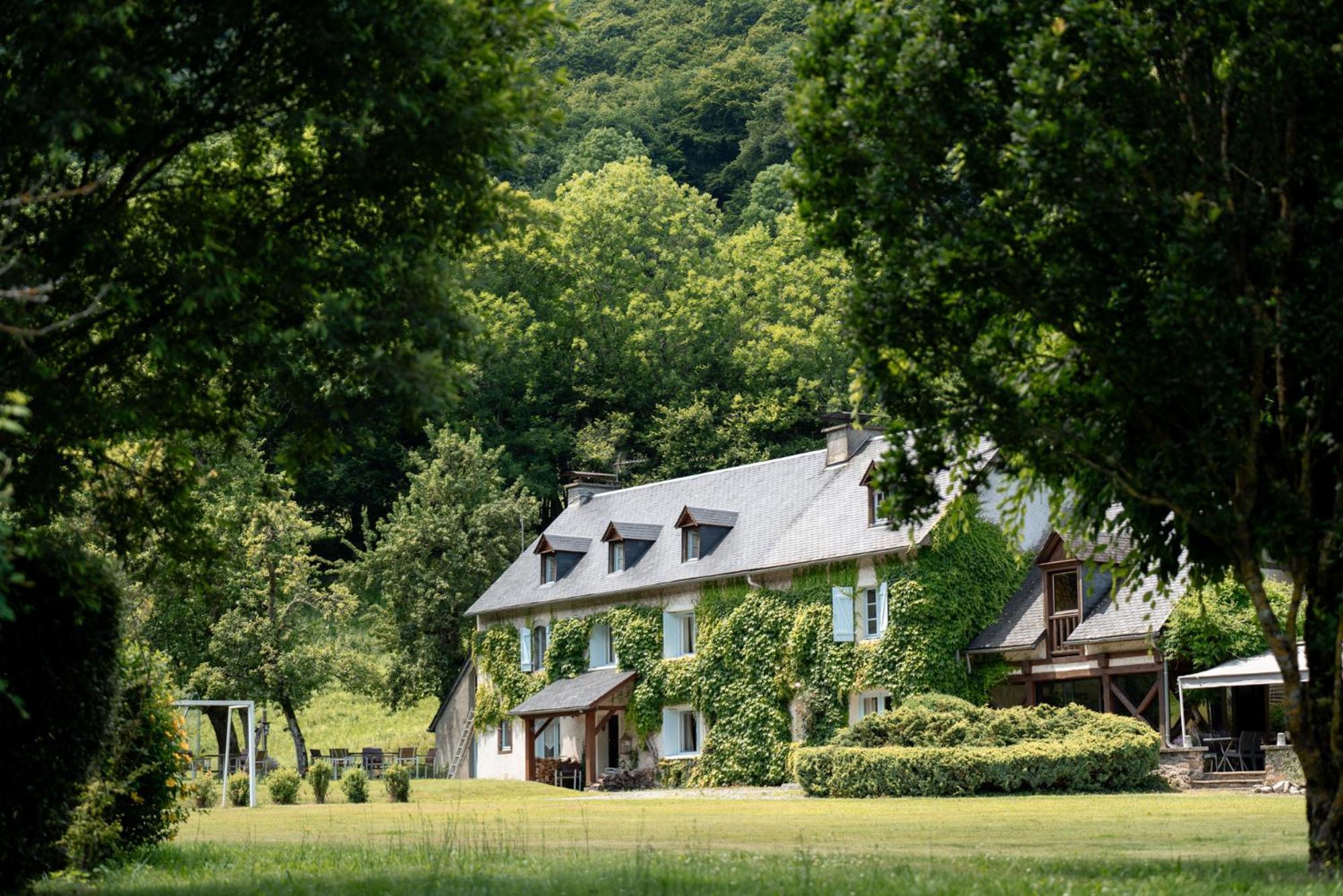Domaine De Ramonjuan Hotell Bagnères-de-Bigorre Eksteriør bilde
